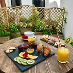 La Fabrique 3*
