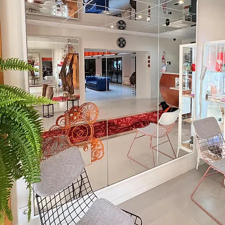 La Fabrique Hotel 3*