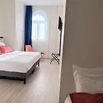 La Fabrique Hotel