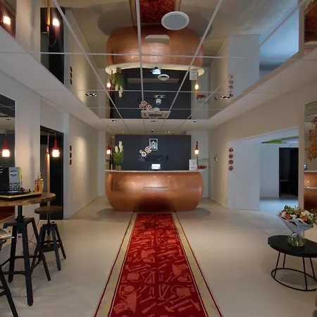La Fabrique Hotel