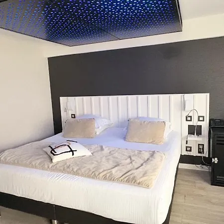 La Fabrique 3*