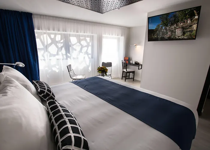 Hotel La Fabrique La Rochelle (Charente-Maritime)